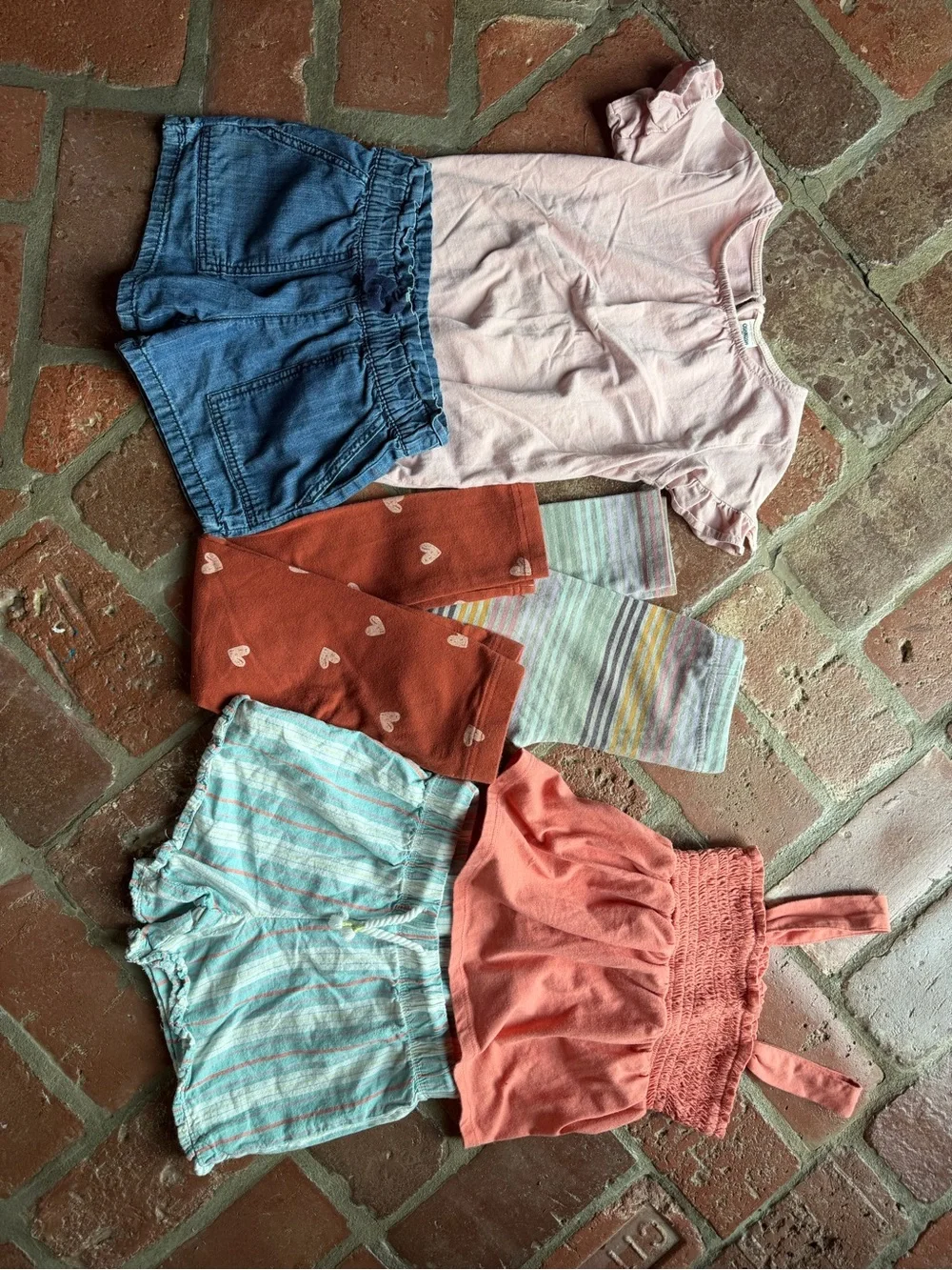 Oshkosh *Bundle* : 4T